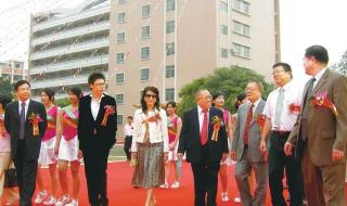 新会陈经纶中学 新会陈经纶中学